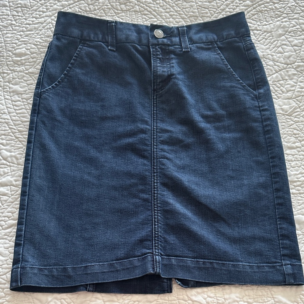 Banana Republic - Size 2 - Denim Blue Women's Skirt